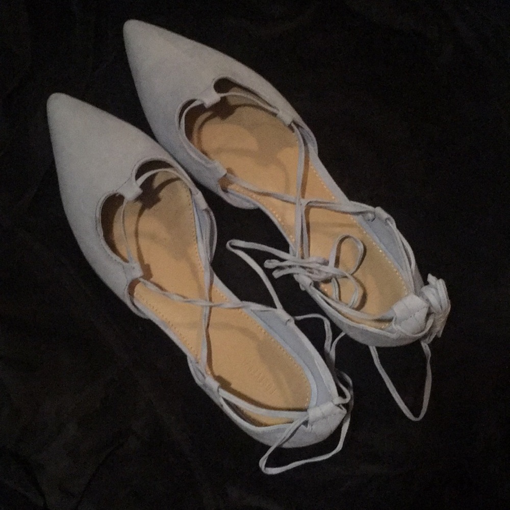 Pointed Lace Up Flats